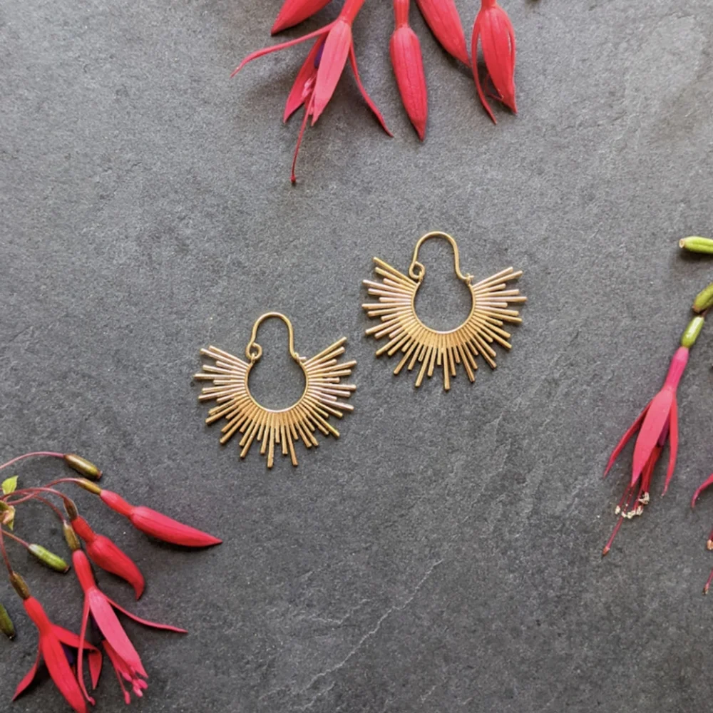 NWT Baizaar Starburst Hoop Earrings - Picture 2 of 5